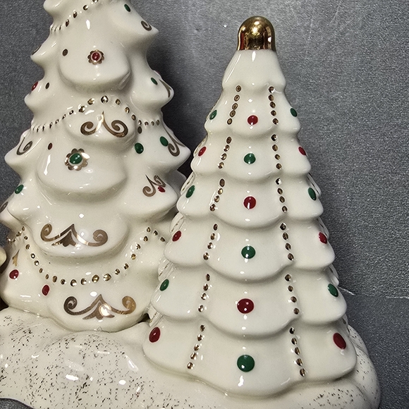 Lenox China Trees 2007 MISTLETOE PARK Village Treasures Sculpture - Picture 3 of 11